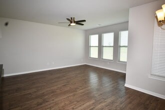 3147 Baywood Ave in Lake Charles, LA - Building Photo - Building Photo