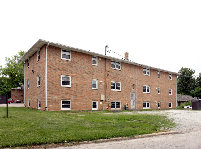 South Campus Apartments in Anderson, IN - Building Photo - Building Photo