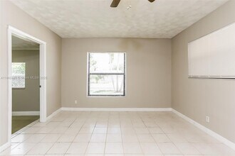 2731 NW 2nd St in Boynton Beach, FL - Foto de edificio - Building Photo