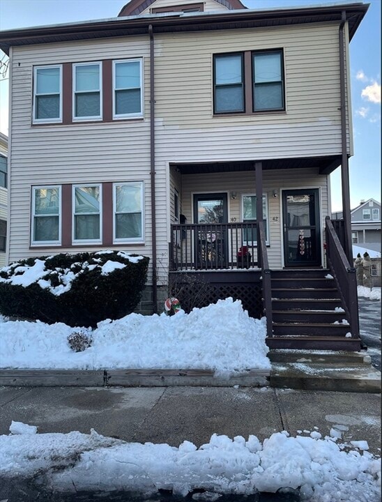 42 Chipman St in Medford, MA - Building Photo