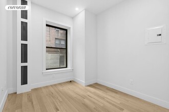 202 W 96th St in New York, NY - Building Photo - Building Photo