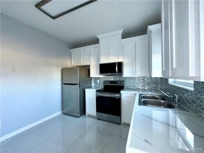 20 Yellow Hammer Street in Rio Grande City, TX - Building Photo - Building Photo