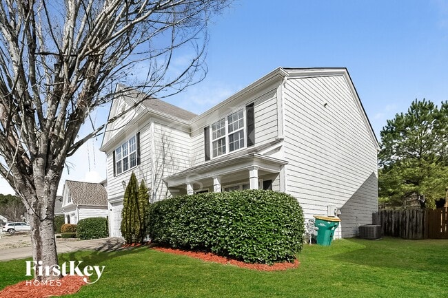 1020 Dunedin Trail in Woodstock, GA - Foto de edificio - Building Photo