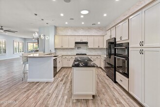 12073 W Desert Mirage Dr in Peoria, AZ - Building Photo - Building Photo