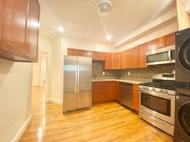 45 School St, Unit 3 in Boston, MA - Building Photo