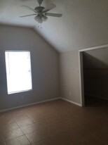 9827 W University Blvd in Odessa, TX - Building Photo