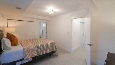 706 NE 5th St in Fort Lauderdale, FL - Building Photo - Building Photo