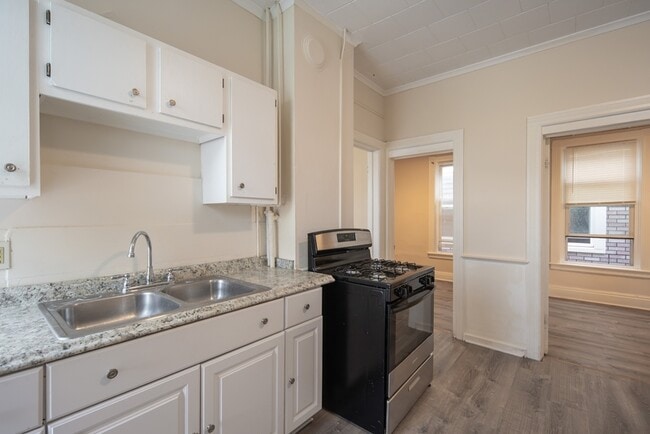 629 4th Ave in Troy, NY - Building Photo - Building Photo