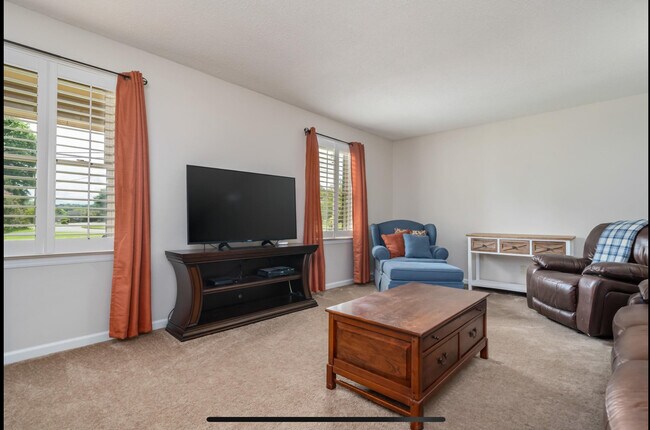 2211 Kipping St in Johnson City, TN - Building Photo - Building Photo