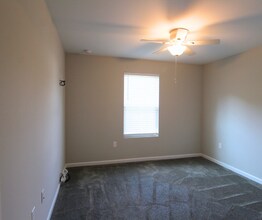 18 Excalibur Dr in Crawfordville, FL - Building Photo - Building Photo