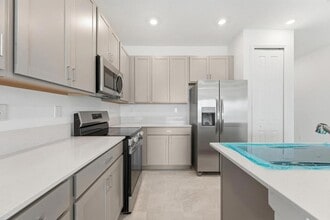 6418 Seabright Ter in Fort Pierce, FL - Building Photo - Building Photo