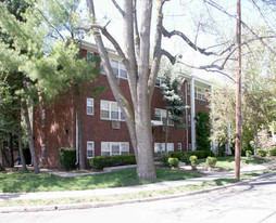 17 Valley Way Apartments