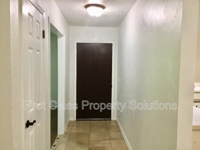 2807 S Estate Dr in El Reno, OK - Building Photo - Building Photo