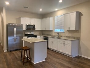 11837 Snowy River in San Antonio, TX - Building Photo - Building Photo