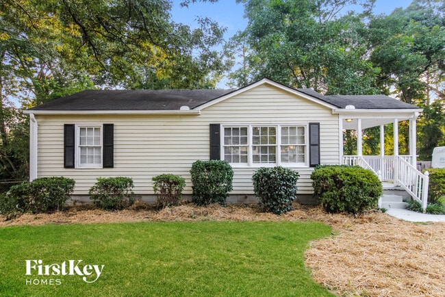 property at 1823 Lee St