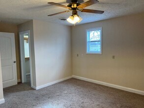 2330 Cologna Rd in Marshfield, MO - Building Photo - Building Photo