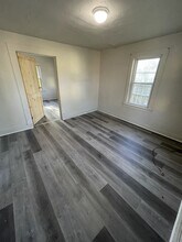 1114 Pennsylvania Ave, Unit 2 in Erie, PA - Building Photo - Building Photo