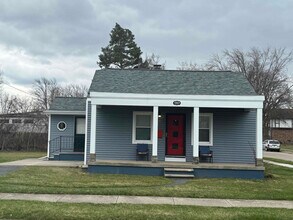 12214 Louisiana Ave in Warren, MI - Building Photo - Building Photo