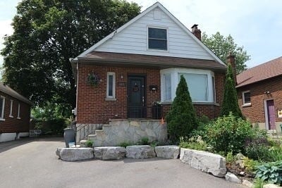 513 Bond St E in Oshawa, ON - Building Photo