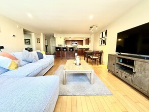 1600 Beacon St in Brookline, MA - Building Photo - Building Photo