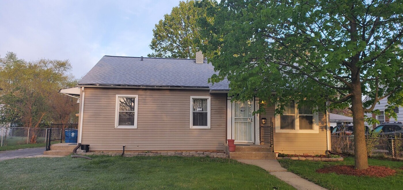 22168 Yates Ave Rentals in Sauk Village, IL