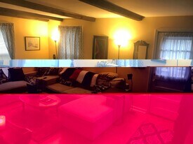 30 East Main St., Unit 2nd Floor in Branford, CT - Building Photo