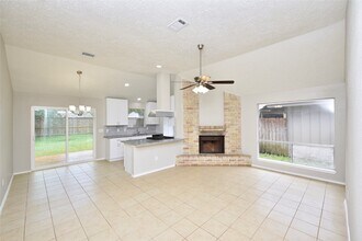 1814 Brickarbor Dr in Katy, TX - Foto de edificio - Building Photo