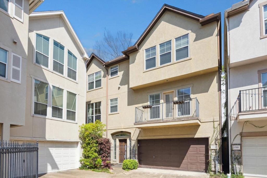 1320 Cohn St in Houston, TX - Building Photo