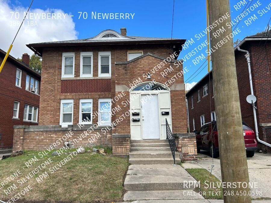 70 Newberry St-Unit -70 Newberry in Pontiac, MI - Building Photo