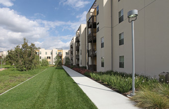 Cal Poly Pomona Residential Suites in Pomona, CA - Building Photo - Building Photo