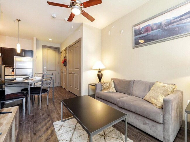 15750 Spectrum Dr in Addison, TX - Building Photo - Building Photo