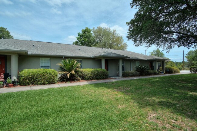 8260 Juniper Rd in Ocala, FL - Building Photo - Building Photo