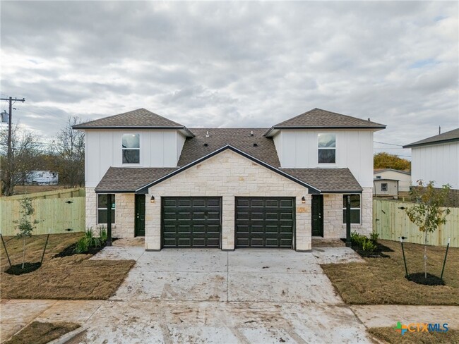 807 White Mdw in Killeen, TX - Building Photo - Building Photo