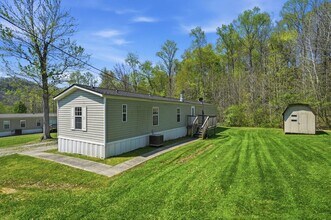 267 Maddux Farm Dr in Gate City, VA - Building Photo - Building Photo