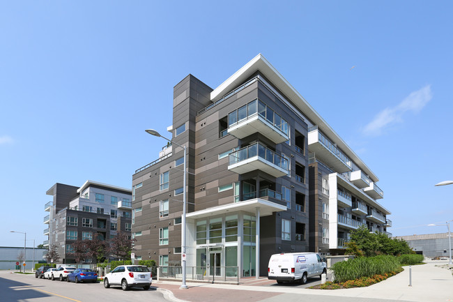 Riva 3 in Richmond, BC - Building Photo - Building Photo