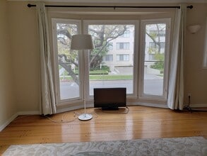 9199 W 3rd St, Unit 9199 in Beverly Hills, CA - Foto de edificio - Building Photo