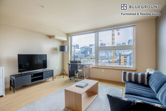 708 6th Ave N, Unit FL3-ID572 in Seattle, WA - Building Photo - Building Photo