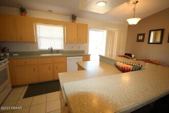 2621 India Palm Dr in Edgewater, FL - Building Photo - Building Photo