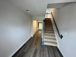 581 Rivanna Hl Rd in Glen Allen, VA - Building Photo - Building Photo