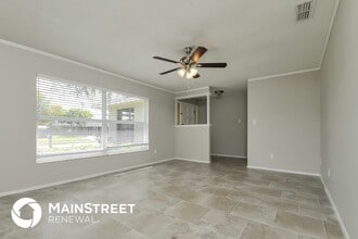 808 Pebblewood Dr in Brandon, FL - Foto de edificio - Building Photo