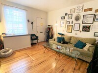 322 W Wildey St photo'
