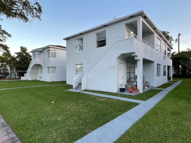 property at 1784 Normandy Dr
