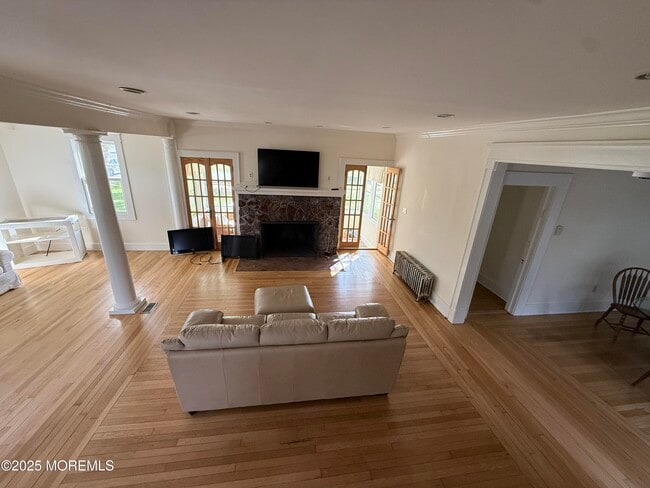 210 N Lincoln Ave in Long Branch, NJ - Building Photo - Building Photo