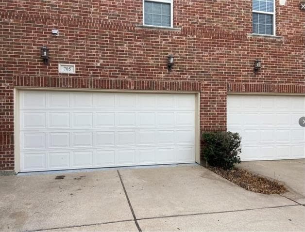 property at 706 S Jupiter Rd