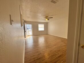 4512 Lehigh St in Lubbock, TX - Building Photo - Building Photo