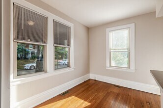 534 S Drexel Ave in Bexley, OH - Foto de edificio - Building Photo