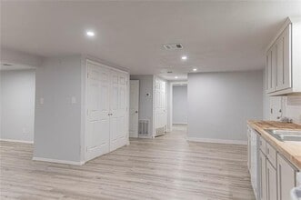 209 Pecan St in Whitesboro, TX - Building Photo - Building Photo