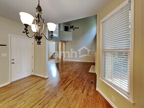 521 Autumn Walk in Canton, GA - Building Photo - Building Photo
