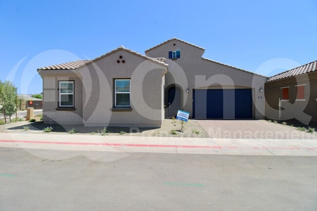 property at 3871 E Rainbow Dr