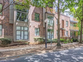 716 N Davidson St in Charlotte, NC - Building Photo - Building Photo